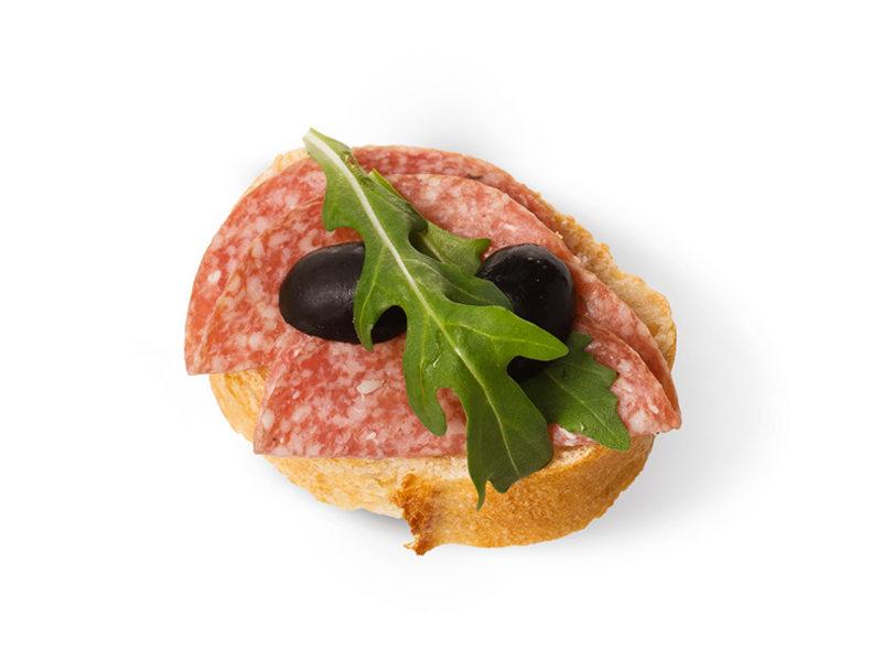 Mini kanapka z salami